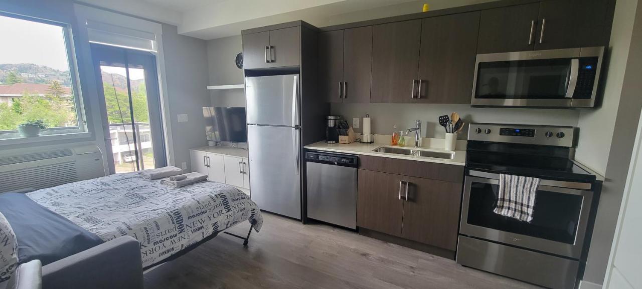 Cozy Studio Suite, 15Min Walk To Downtown Kelowna Extérieur photo